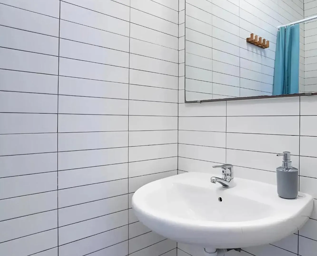 Mooeve Sant Antoni Apartment Barcelona
